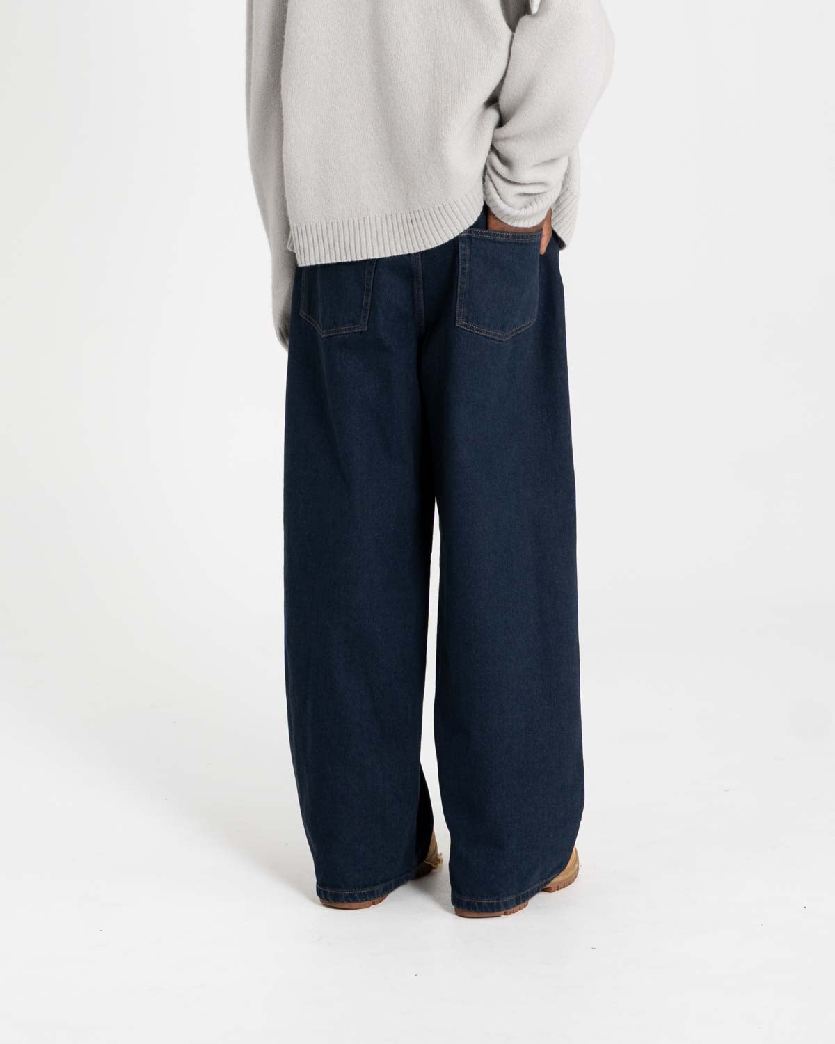 Extra baggy denim jeans indigo
